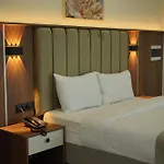 فندق Lion