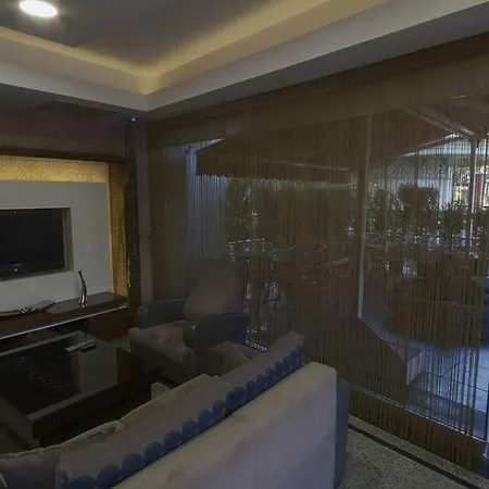 Lion Otel 3*