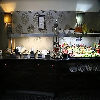 Lion Otel
