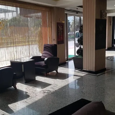 Lioncity Hotel